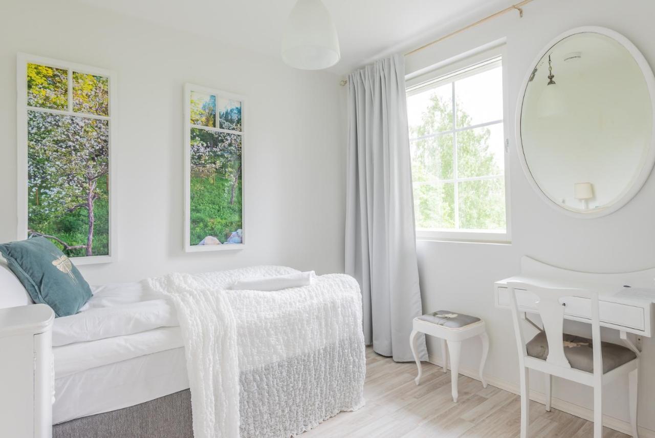 Villa Jokivarsi Bed&Breakfast Vanda Exteriör bild