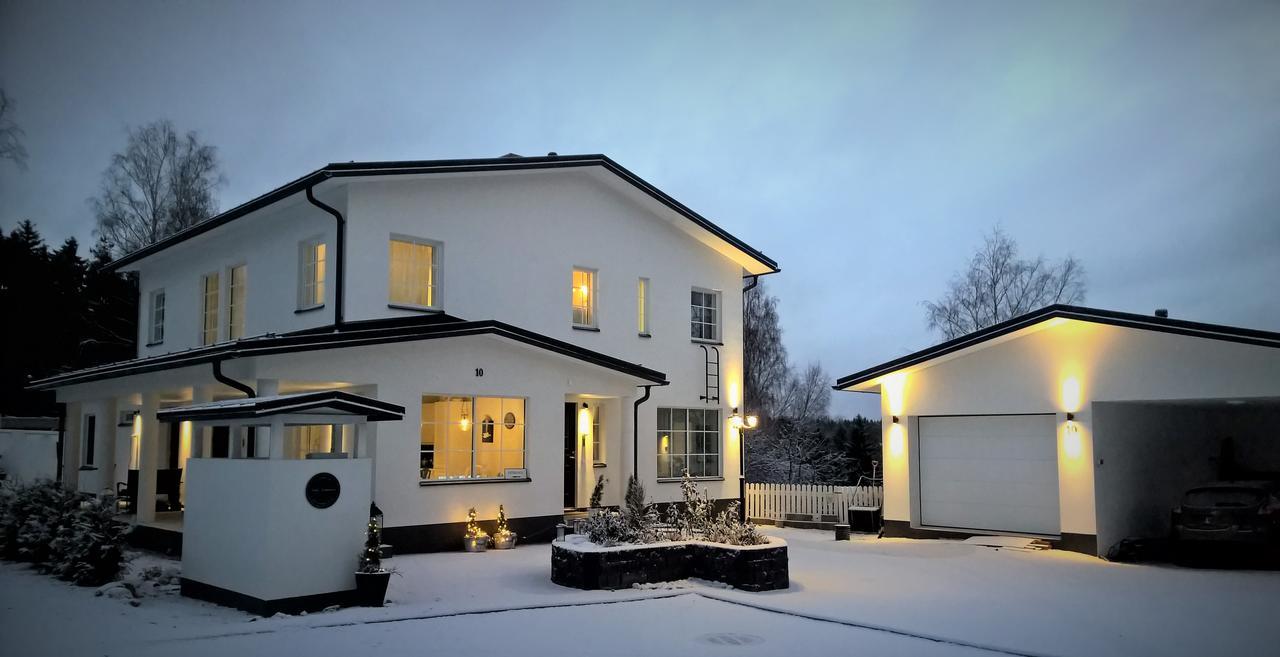 Villa Jokivarsi Bed&Breakfast Vanda Exteriör bild